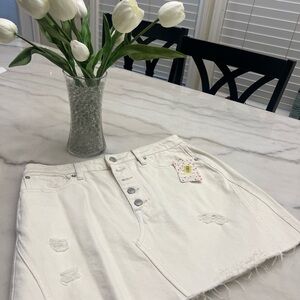 Free People! We The Free white distressed denim skirt NWT!